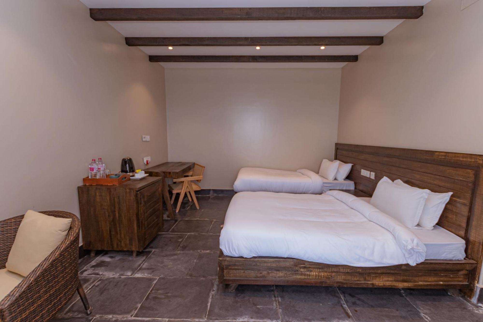 Raniban Retreat Hotel Pokhara Bagian luar foto