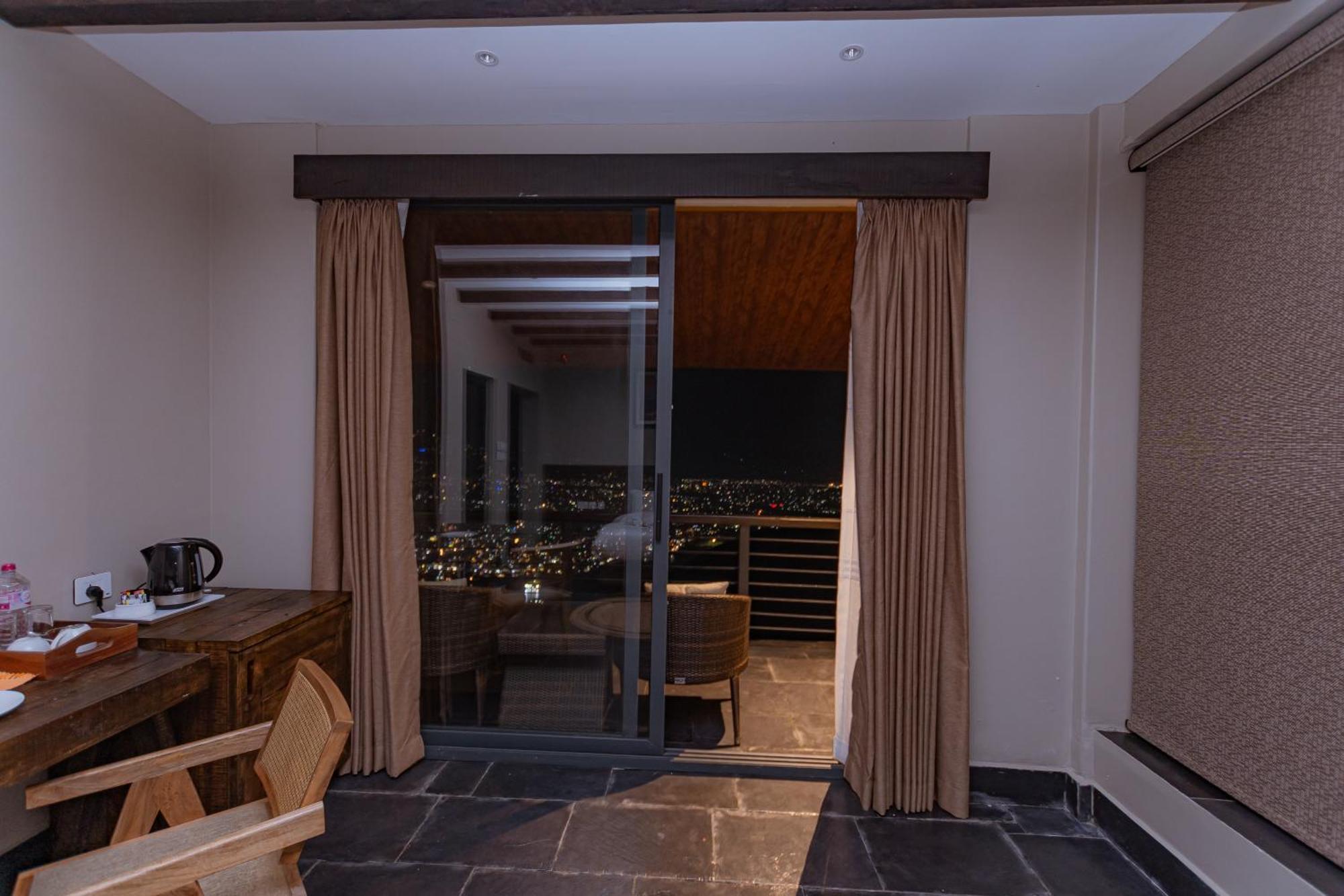 Raniban Retreat Hotel Pokhara Bagian luar foto