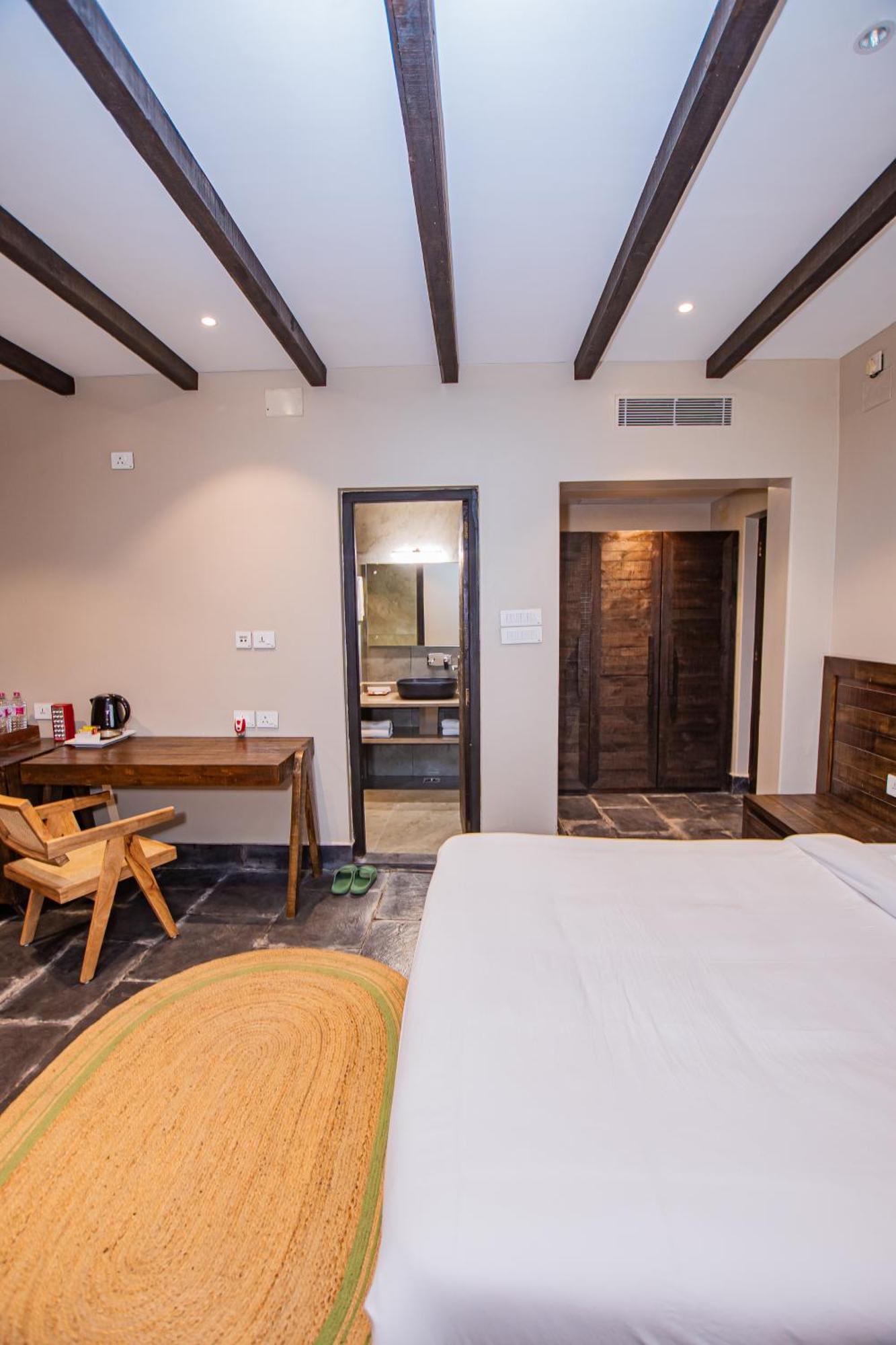 Raniban Retreat Hotel Pokhara Bagian luar foto