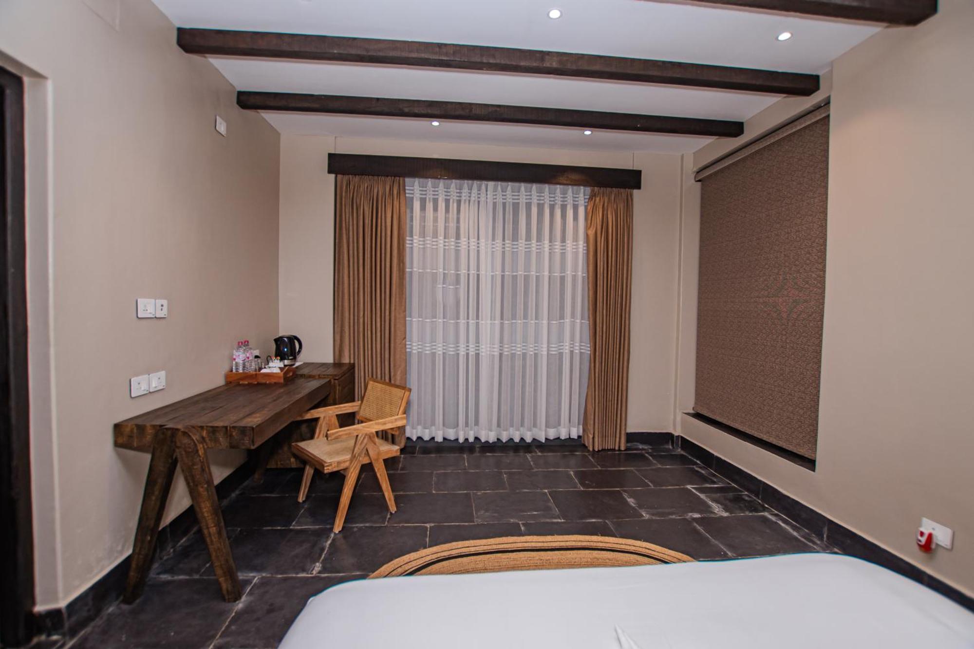 Raniban Retreat Hotel Pokhara Bagian luar foto