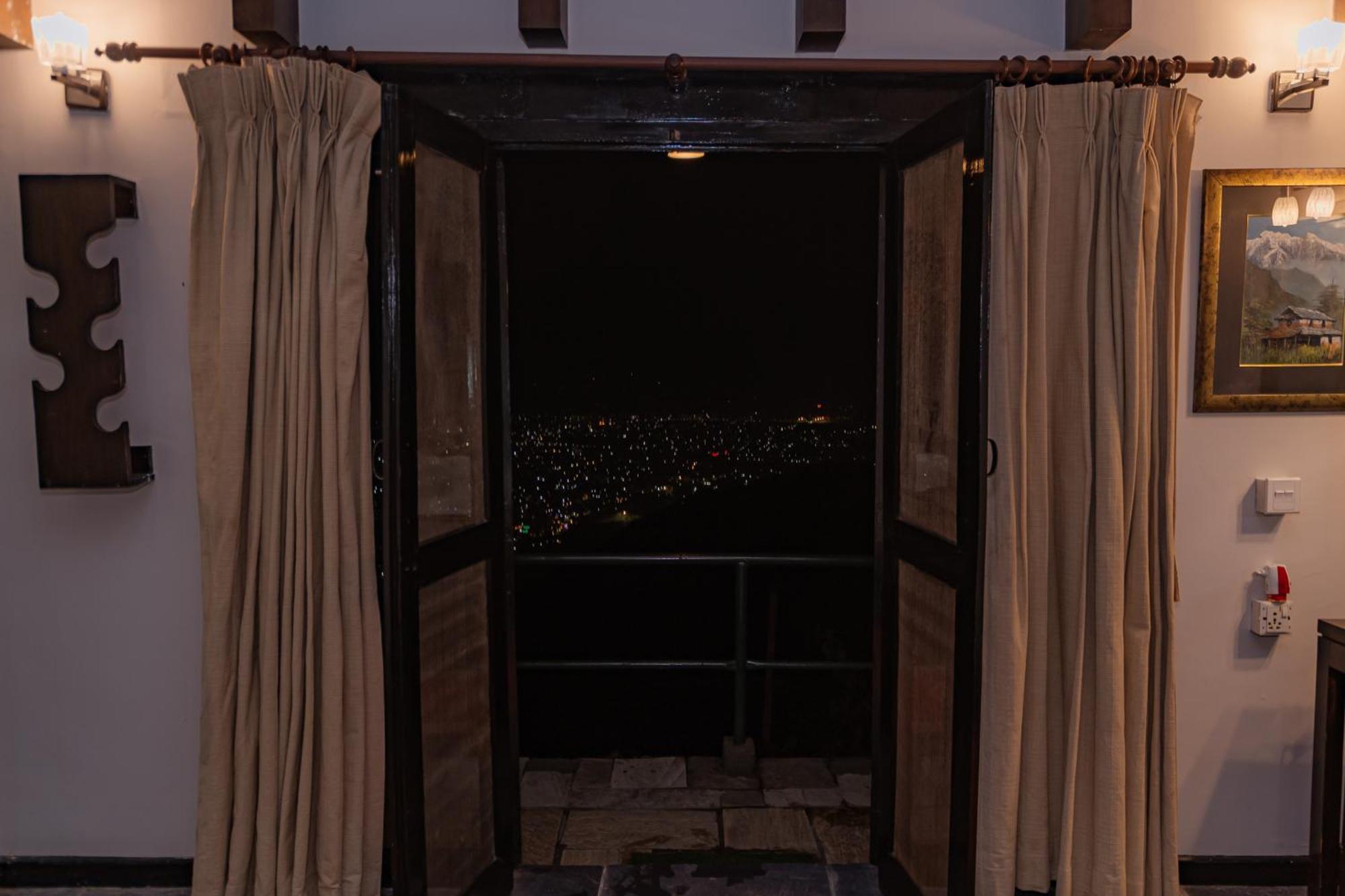 Raniban Retreat Hotel Pokhara Bagian luar foto