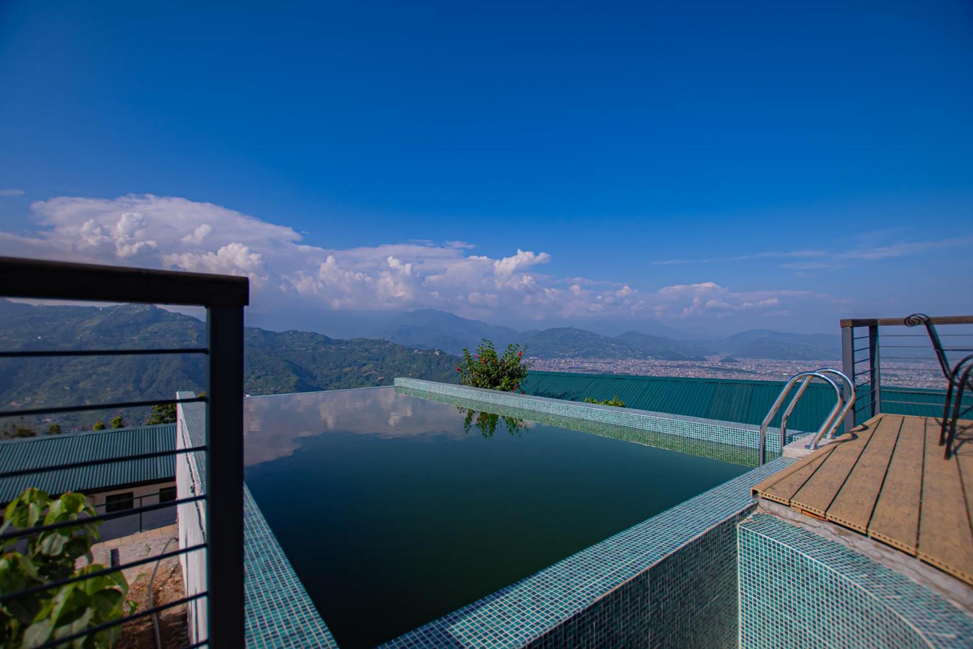 Raniban Retreat Hotel Pokhara Bagian luar foto