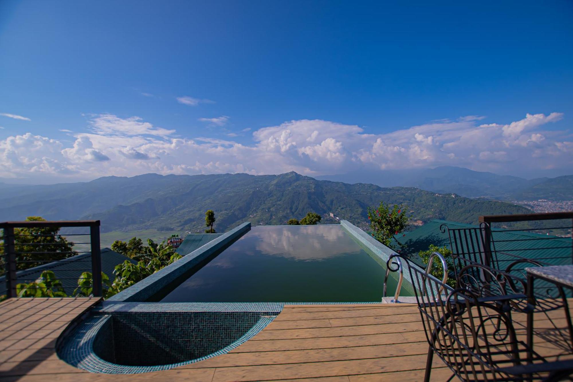 Raniban Retreat Hotel Pokhara Bagian luar foto